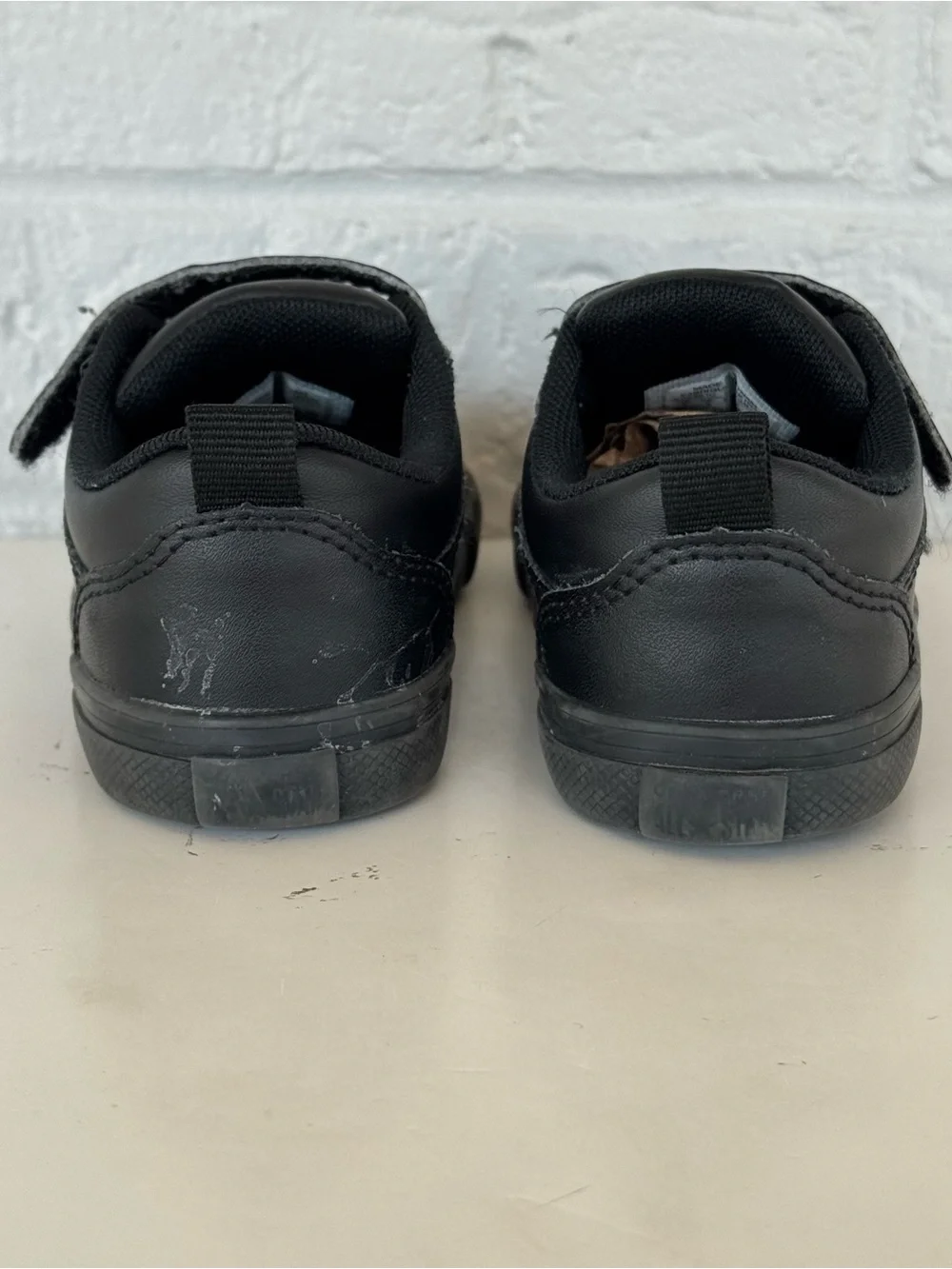 Converse ProBlazeLow Leather PreSchool Sneakers T9
